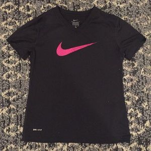Nike kids tee
